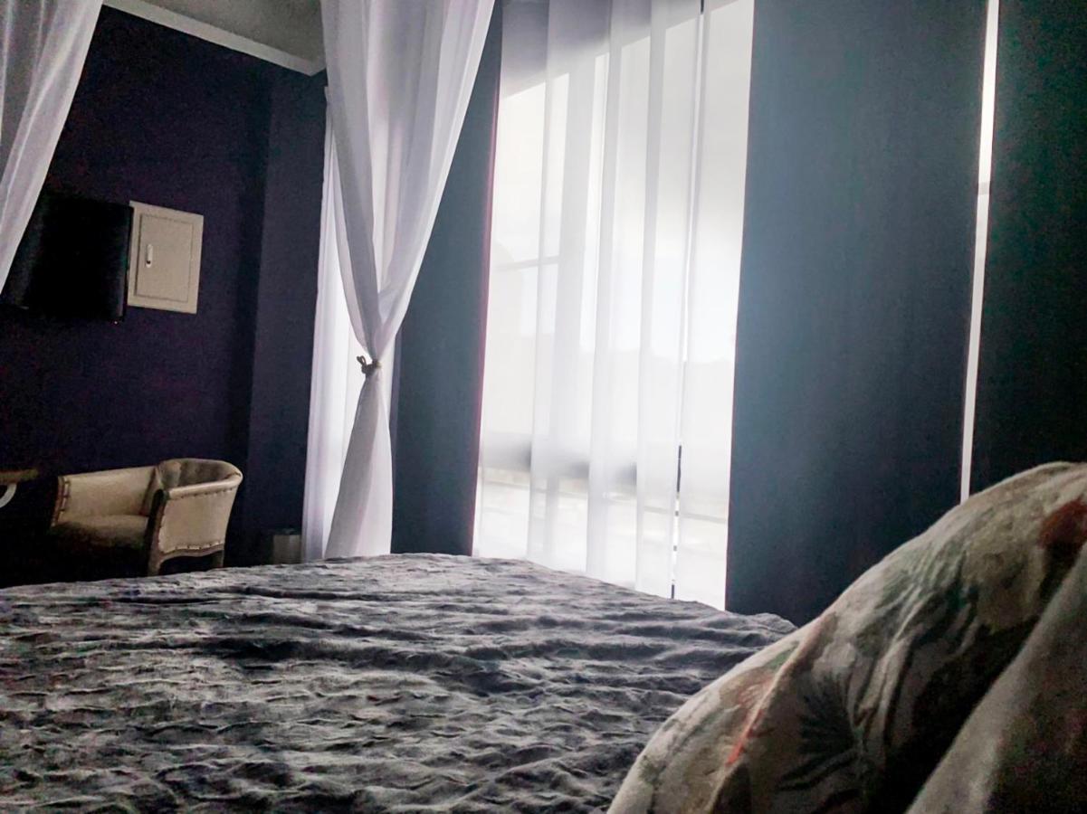 Light Luxury Apartment Apartment T'ai-tung Kültér fotó